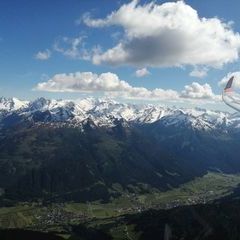 Flugwegposition um 14:12:09: Aufgenommen in der Nähe von Gemeinde Jochberg, 6373 Jochberg, Österreich in 2366 Meter